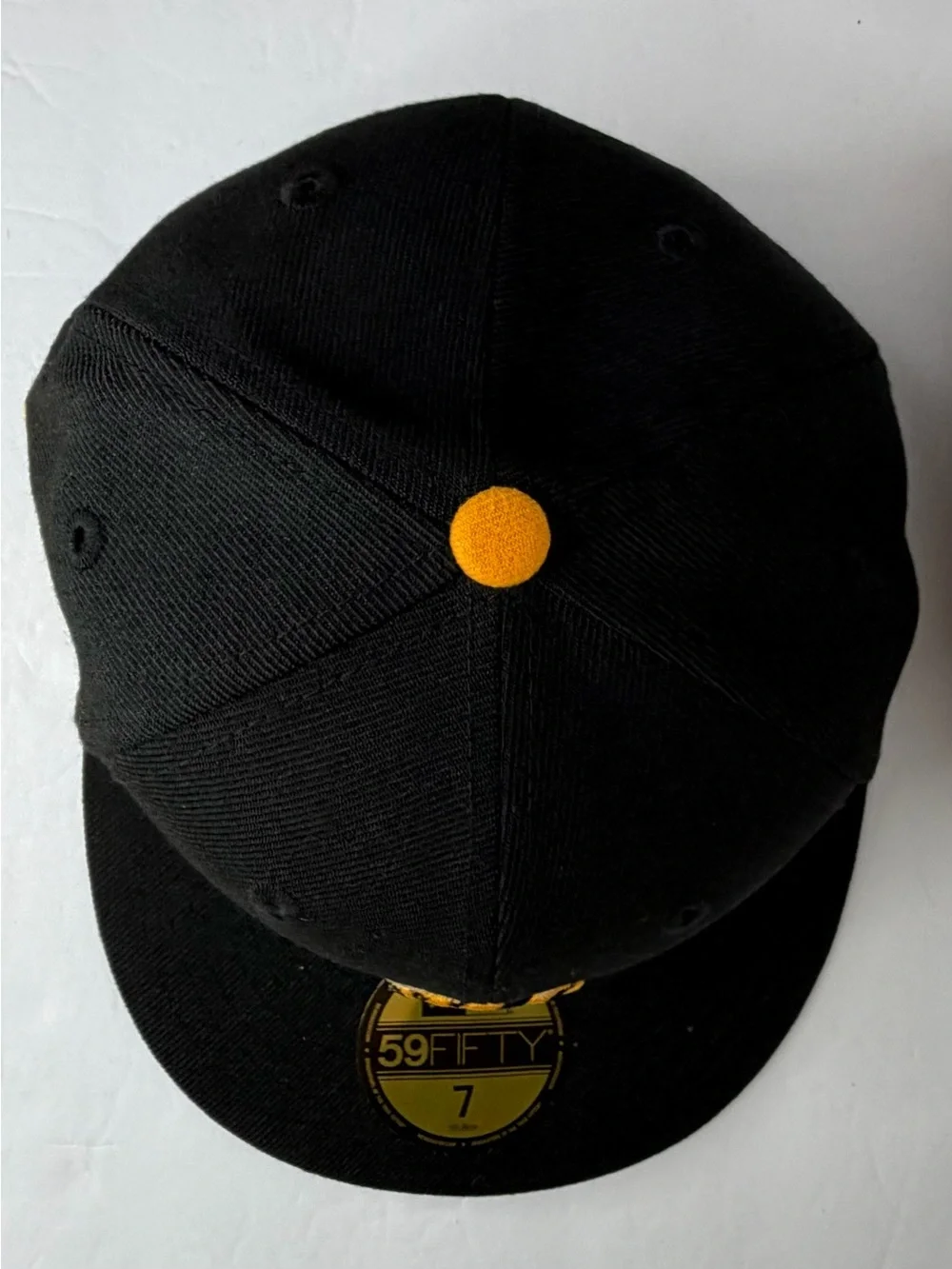 New Era Pittsburgh Pirates 59FIFTY Tiger Fill Fitted Hat Size 7 NWT Black MLB